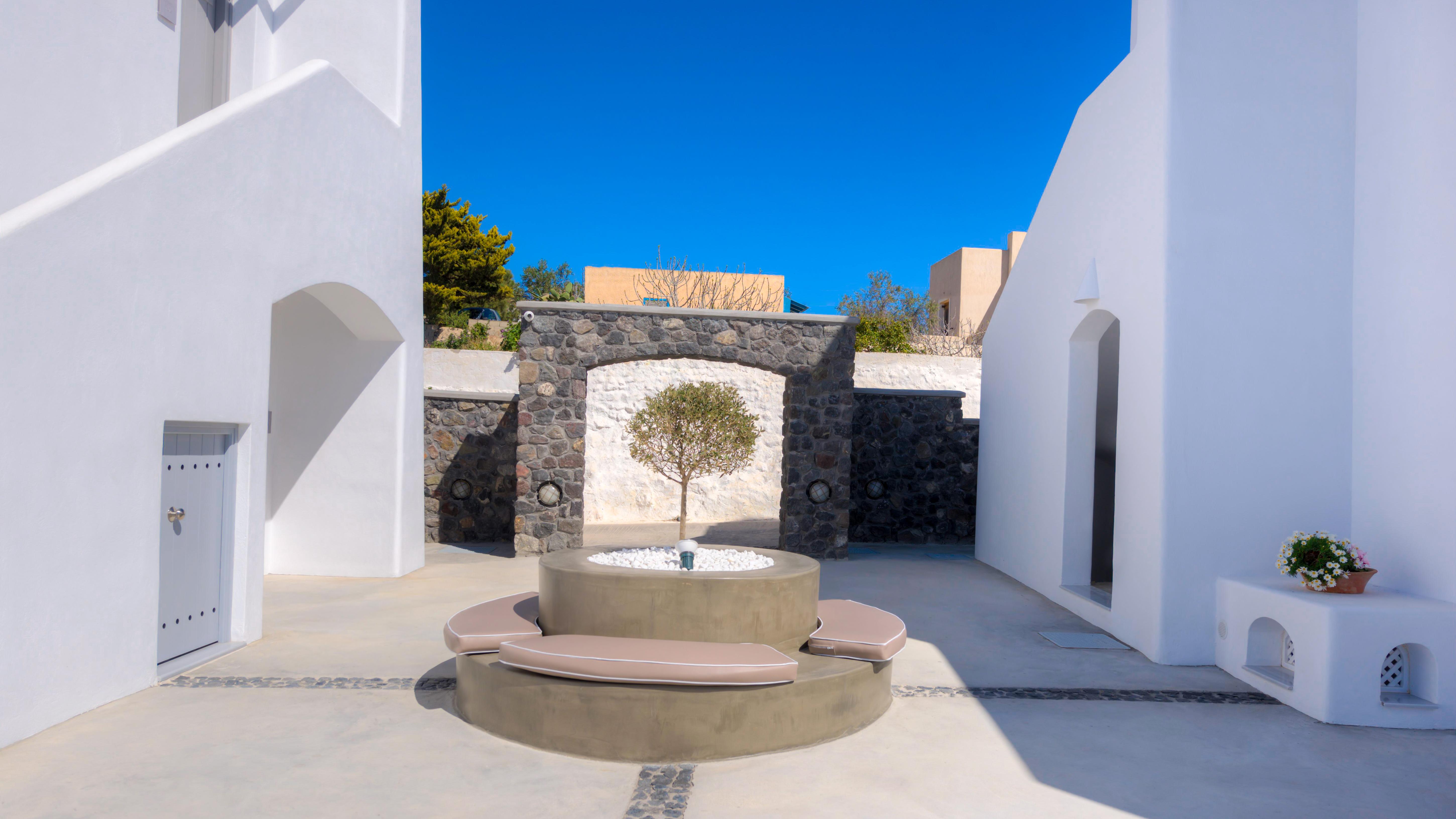 White Harmony Suites Megalochori  Luaran gambar