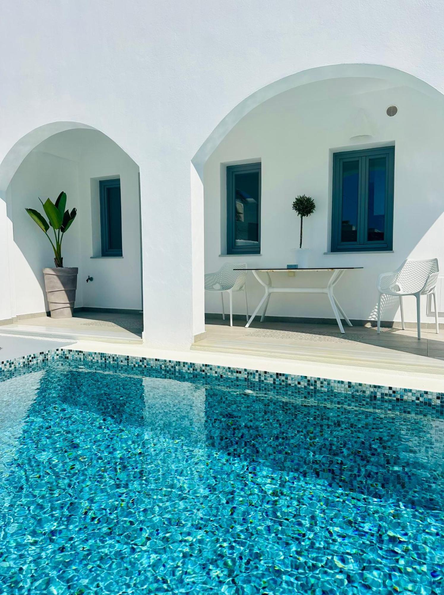 White Harmony Suites Megalochori  Luaran gambar