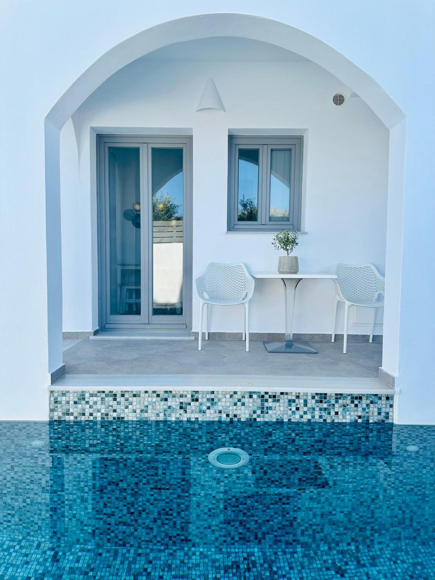 White Harmony Suites Megalochori  Luaran gambar