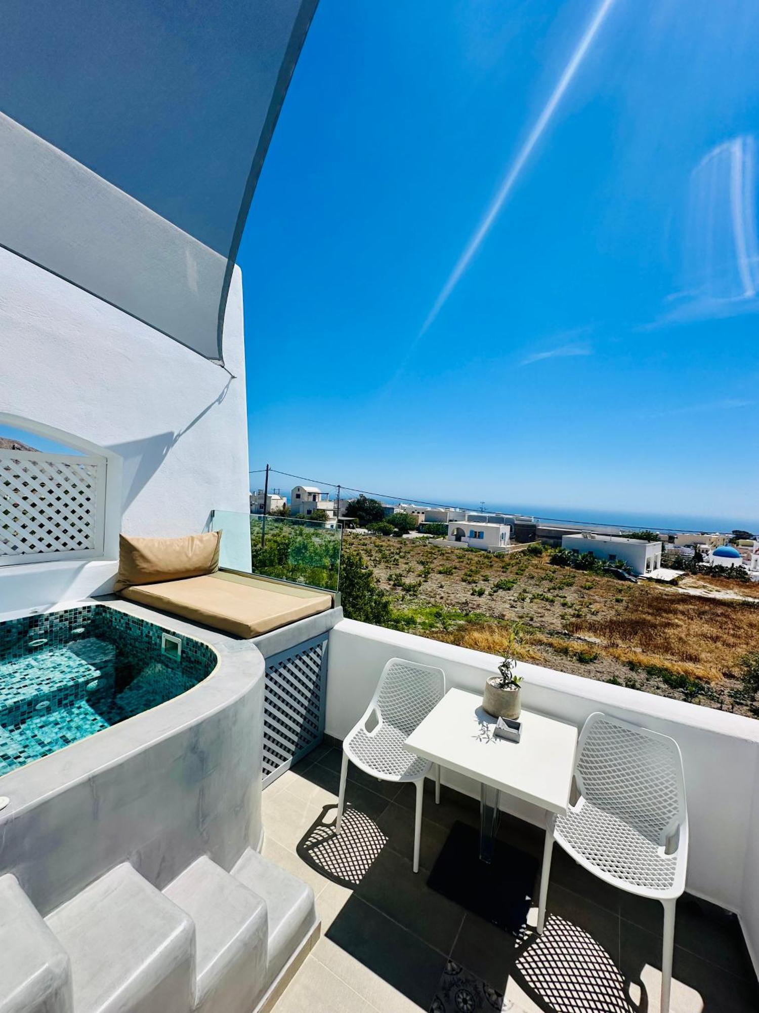 White Harmony Suites Megalochori  Luaran gambar