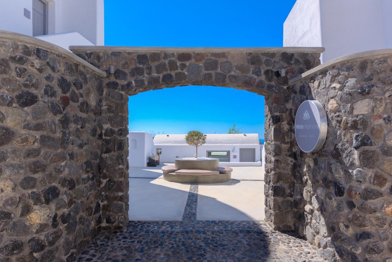 White Harmony Suites Megalochori  Luaran gambar