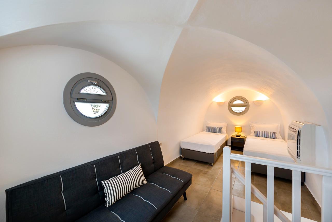 White Harmony Suites Megalochori  Luaran gambar